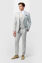 Handsome Gray Notched Lapel Men Suit With Waistcoat