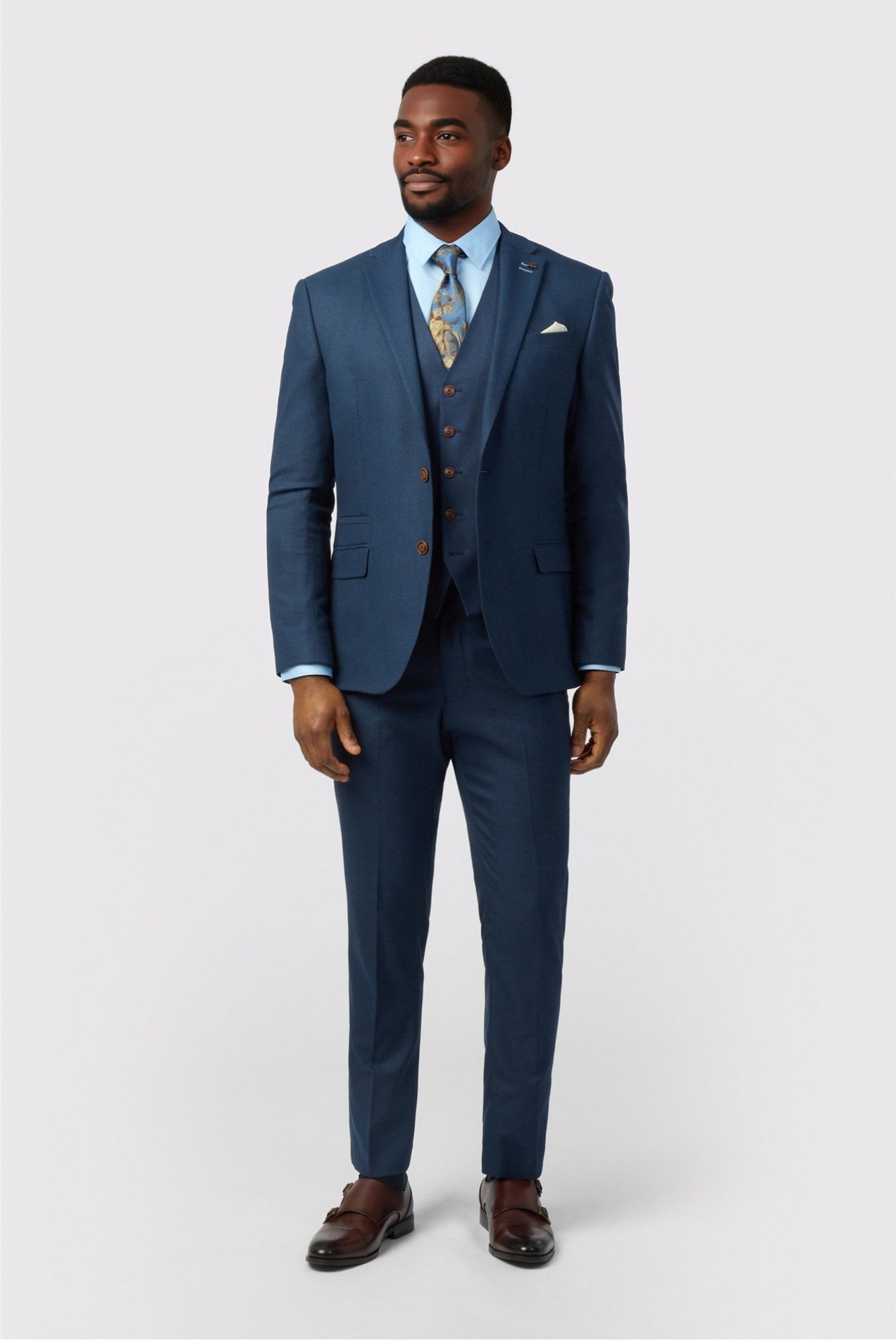 Navy Notched Lapel Men Suits With Waistcoat