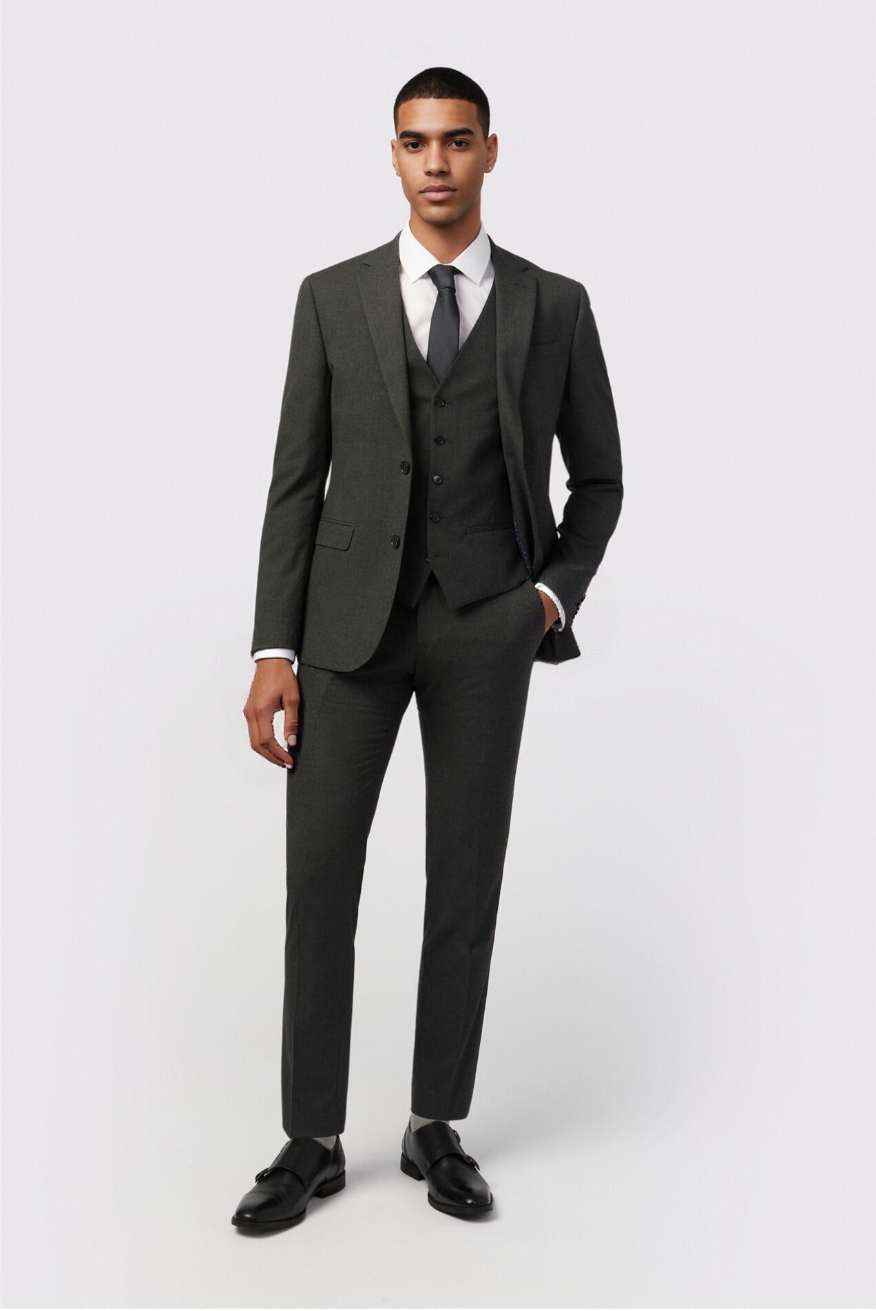 Newest Charcoal Notched Lapel 3 Pieces Men Suits Secondary image
