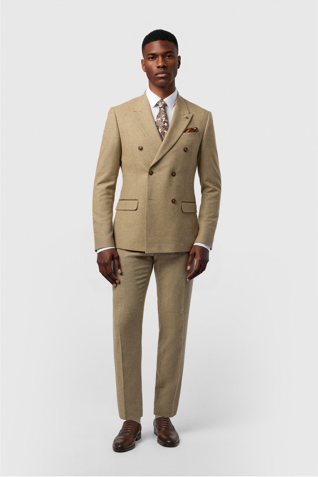 Chic Light Brown Double Breasted Peaked Lapel Men Suits